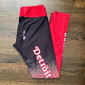 NHL Detroit Red Wings Leggings. Medium.